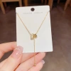 Korean-style light luxury, exquisite and high-end cat's eye stone roller necklace, niche design, fashionable, individual and elegant collarbone chain Application Scenario